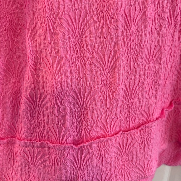 NWOT! Pink textured knit top - Picture 6 of 7